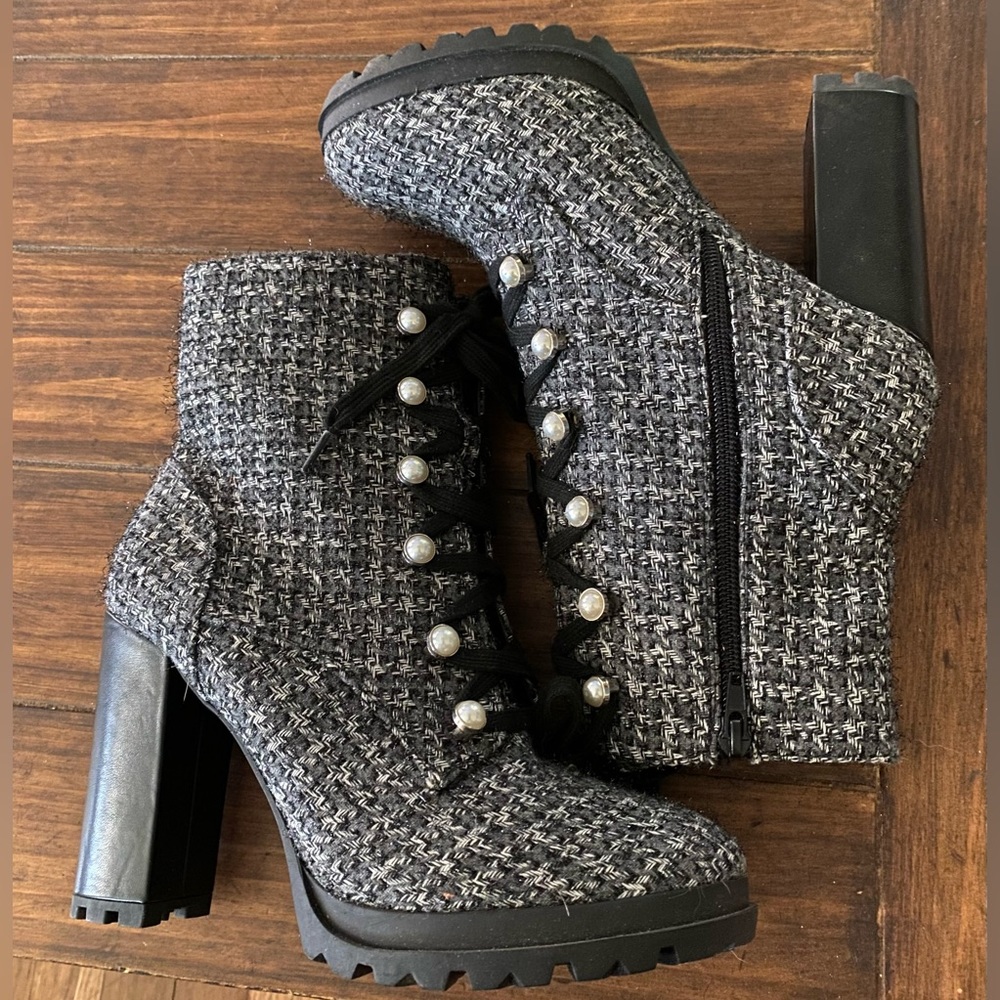 Tweed booties